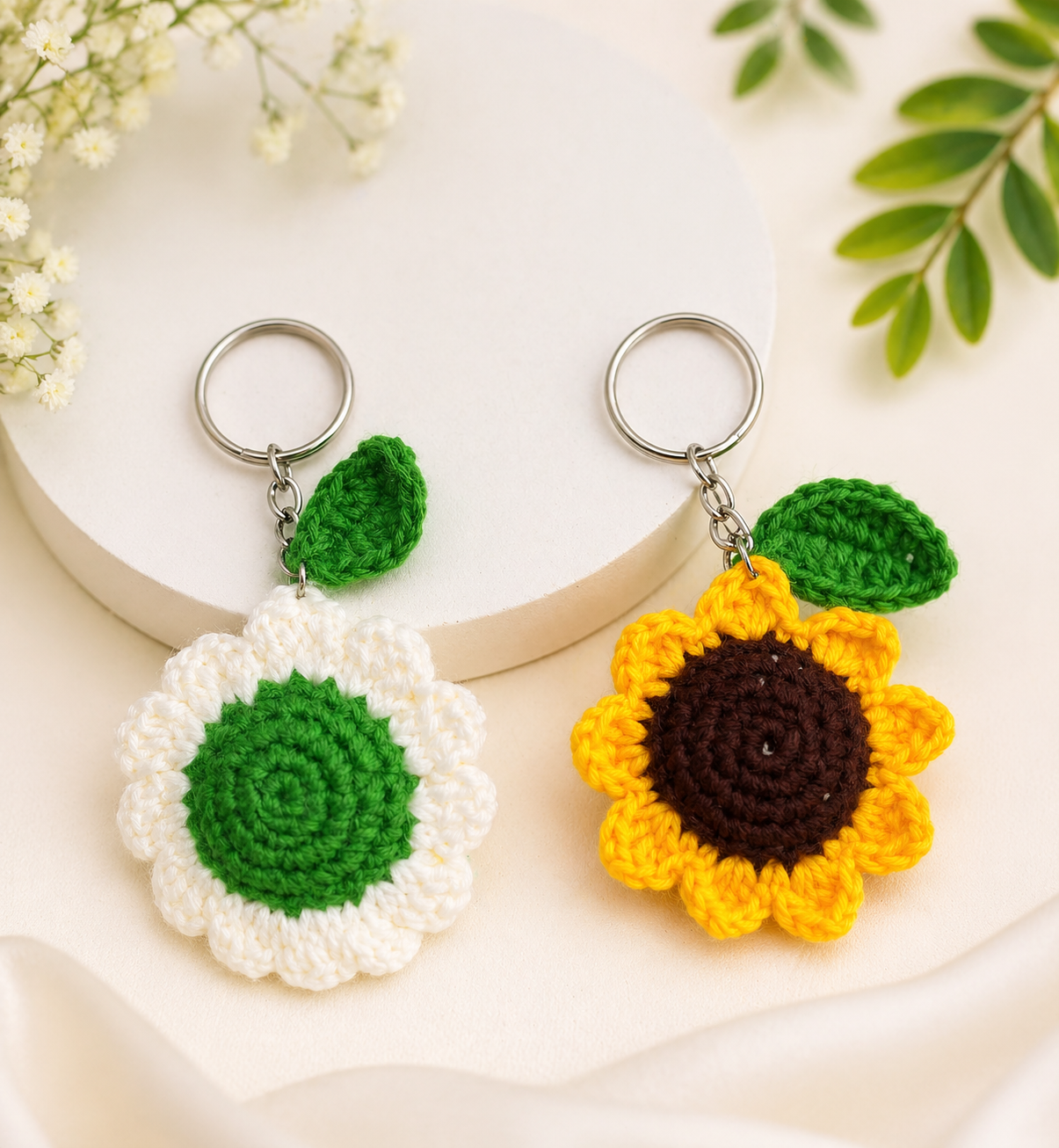 Handmade Crochet Flower Keychain Combo (Sunflower + Daisy) | Cute Aesthetic Gift | Pack of 2