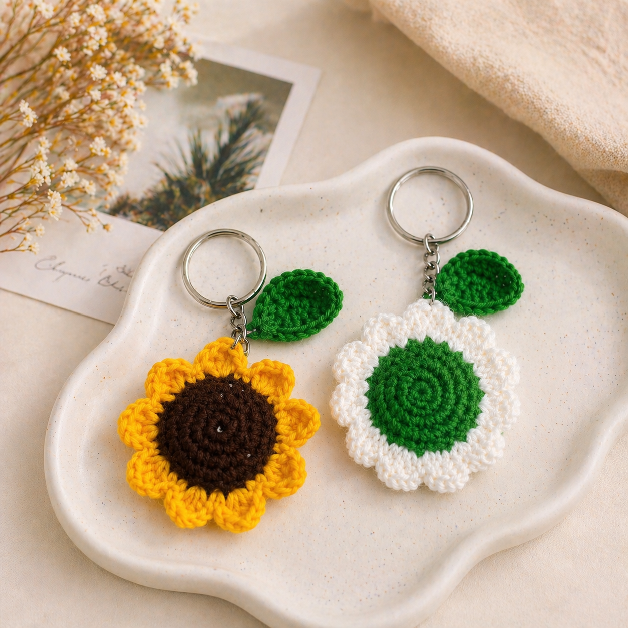 Handmade Crochet Flower Keychain Combo (Sunflower + Daisy) | Cute Aesthetic Gift | Pack of 2